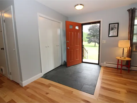 44 Snowflake Drive Jericho VT 05465