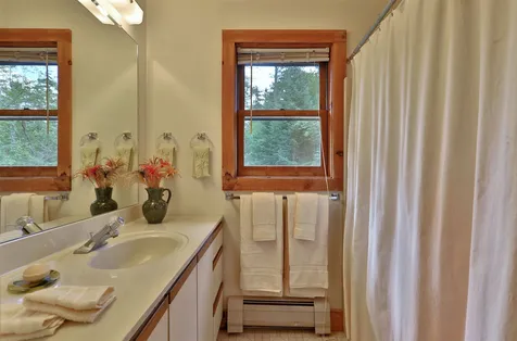 191 Forest Mountain Road Peru VT 05152