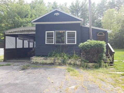 20 Fairway Avenue Newport NH 03773
