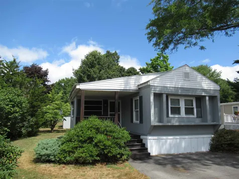 32 Hayes Park Exeter NH 03833