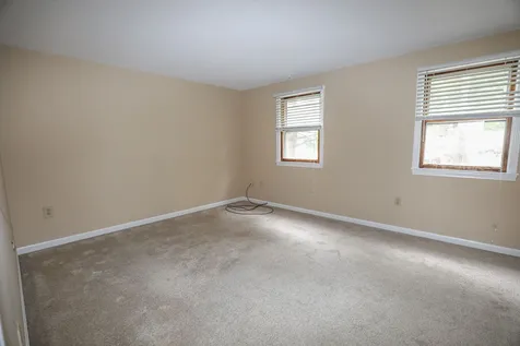 9 Foxtail Lane Goffstown NH 03045