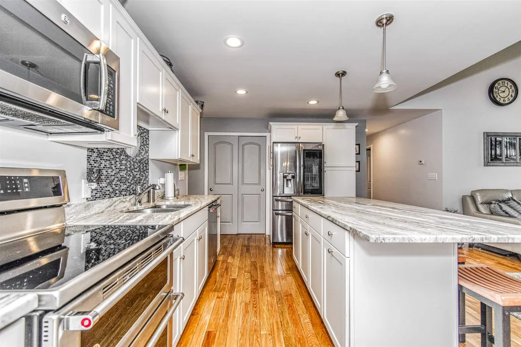 110 Gristmill Road Fremont NH 03044