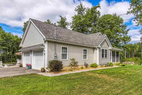 110 Gristmill Road Fremont NH 03044