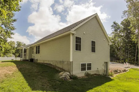 110 Gristmill Road Fremont NH 03044