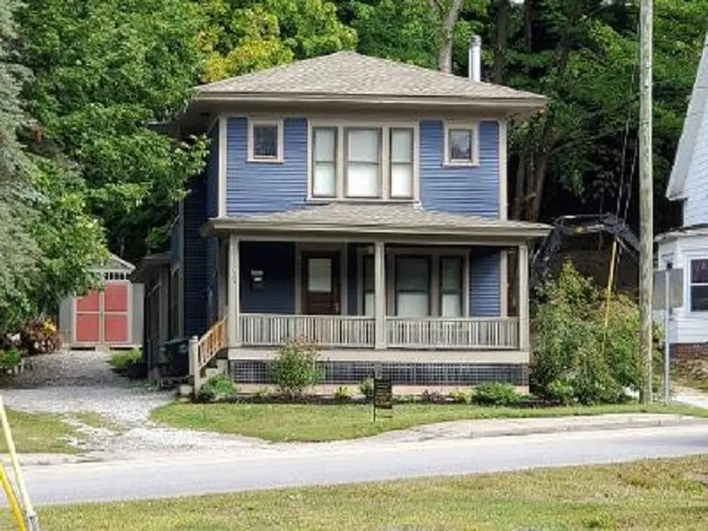 564 Central Street Franklin NH 03235