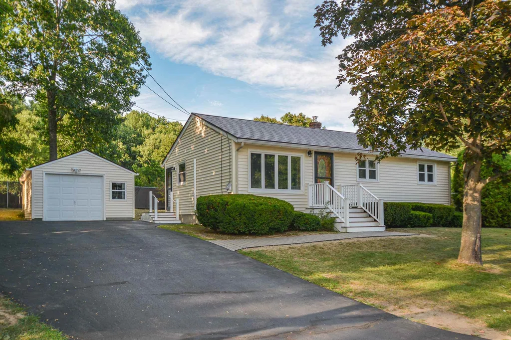 9 Robinwood Avenue Dover NH 03820