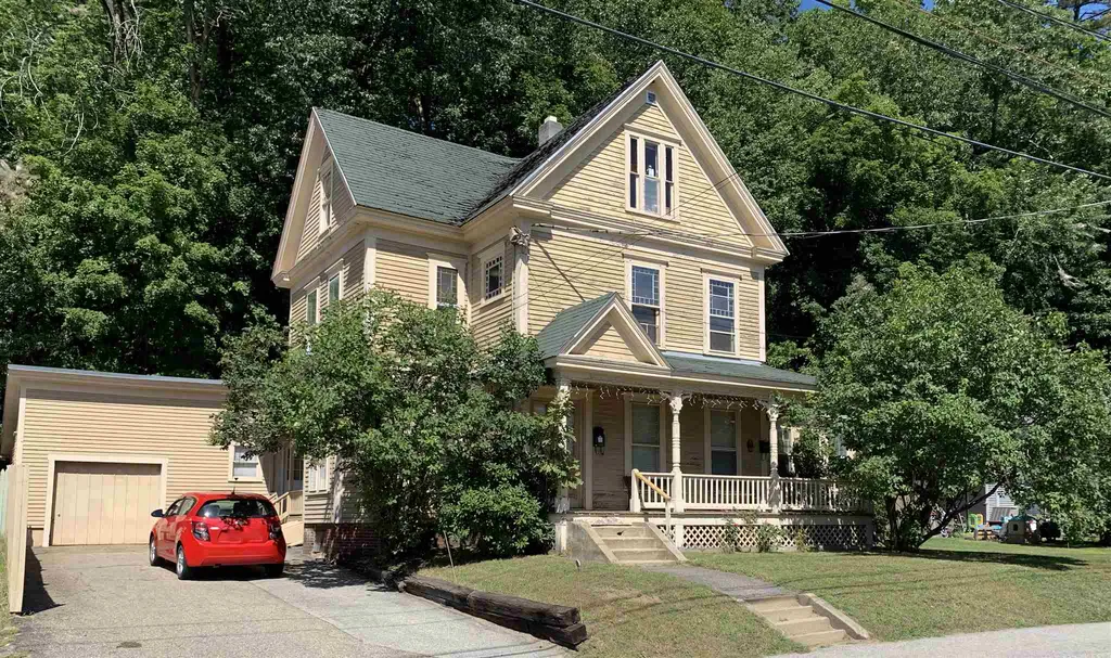 130 W. Bow Street Franklin NH 03235