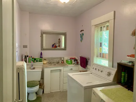 130 W. Bow Street Franklin NH 03235