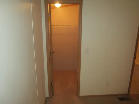 16 Garnet Lane Merrimack NH 03054