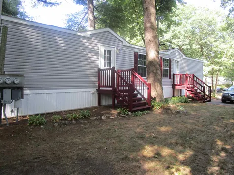 16 Garnet Lane Merrimack NH 03054