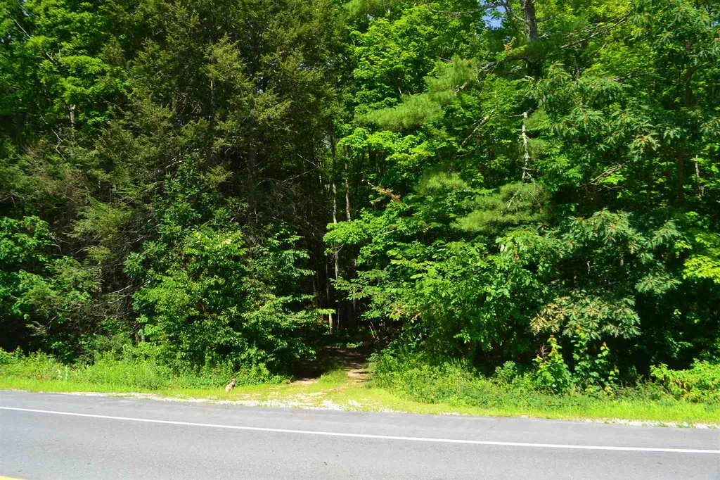 451 Raymond Road Chester NH 03036