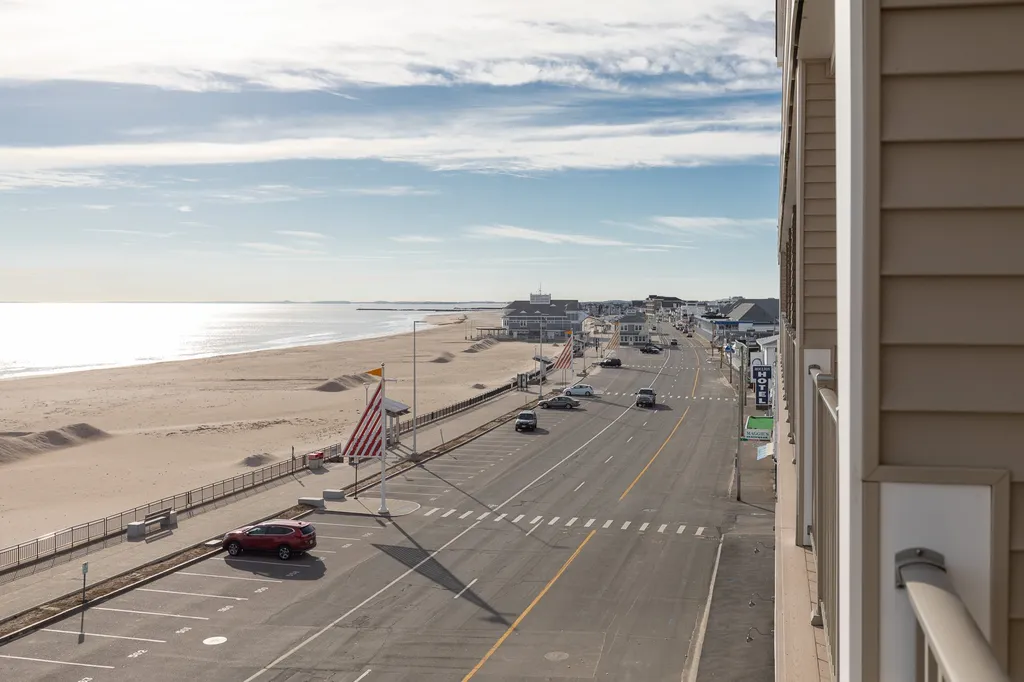 315 Ocean Boulevard Hampton NH 03842
