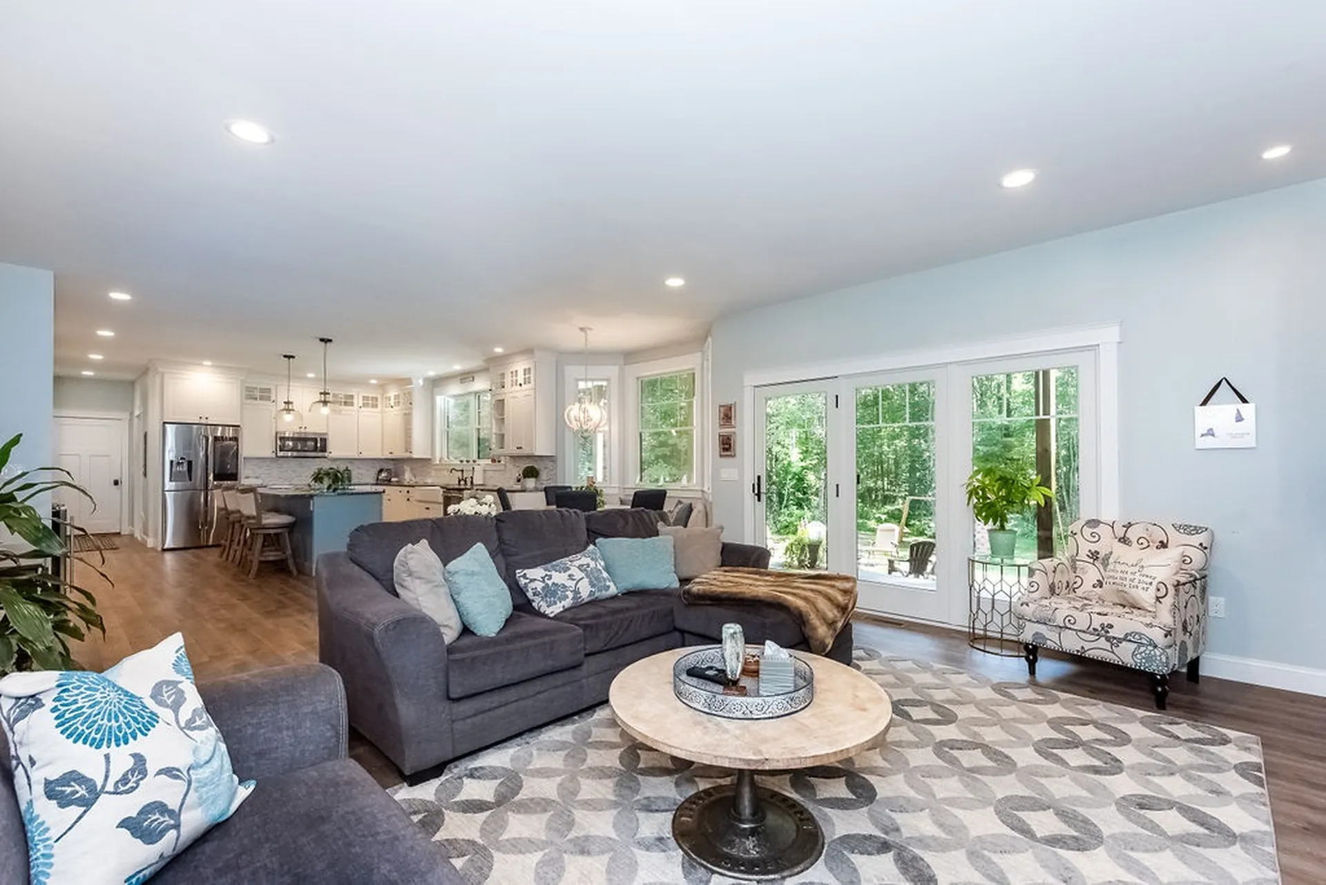 184 Mast Road Lee NH 03861