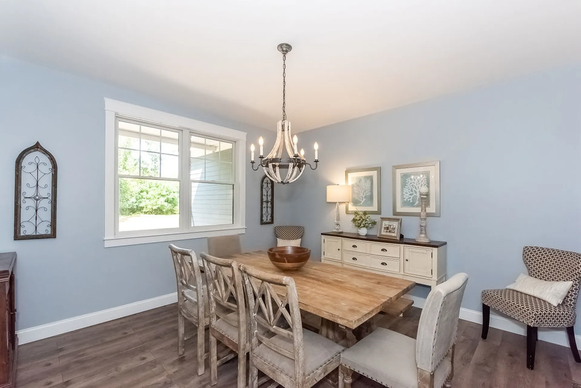 184 Mast Road Lee NH 03861