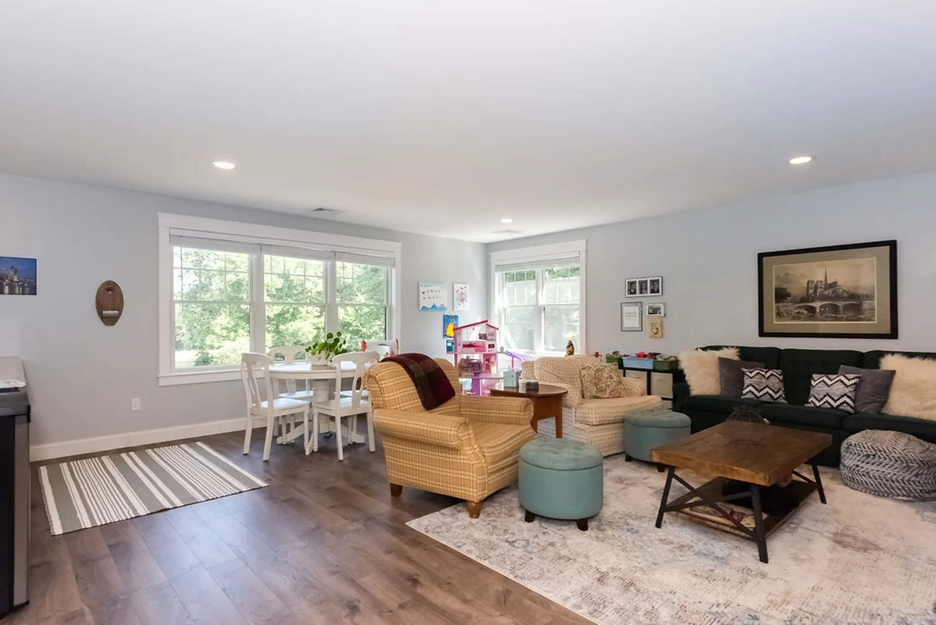 184 Mast Road Lee NH 03861
