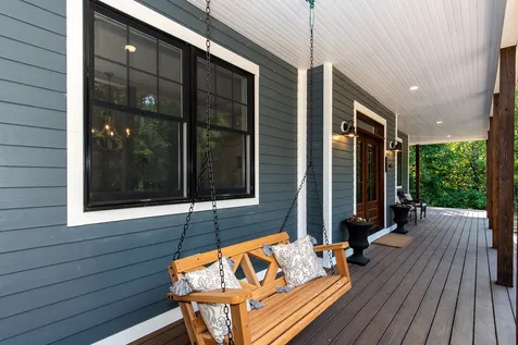 184 Mast Road Lee NH 03861