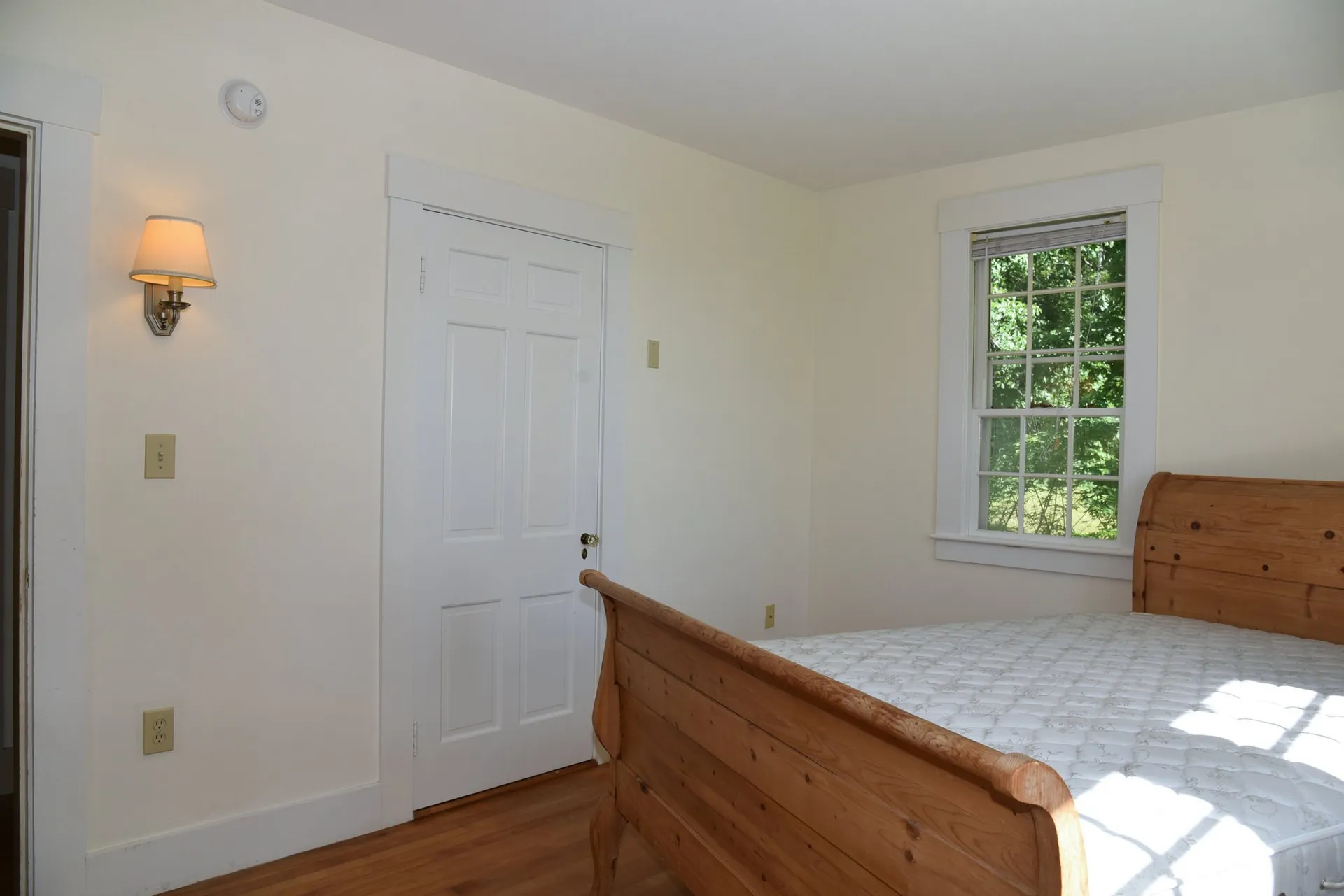 85 Coxboro Road Holderness NH 03245