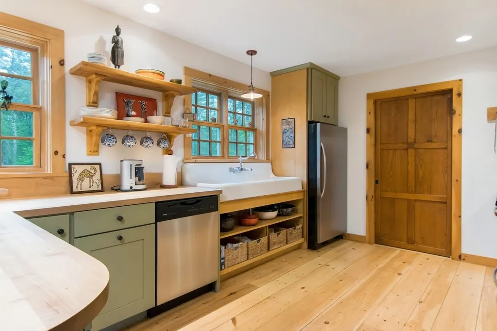 1836 Shellhouse Mountain Road Ferrisburgh VT 05456