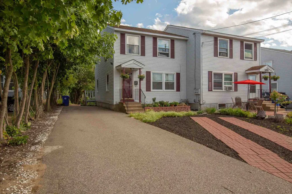670-672 Amory Street Manchester NH 03102