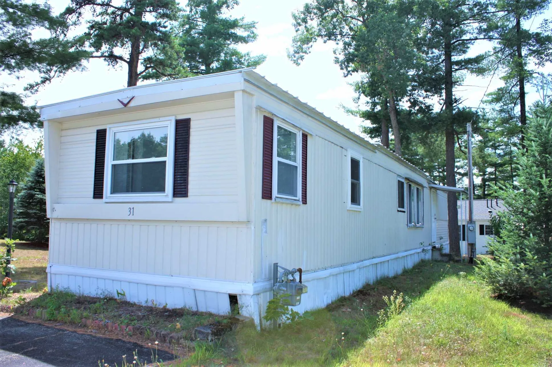 31 Centerwood Drive Concord NH 03301