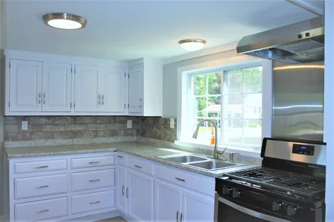 31 Centerwood Drive Concord NH 03301