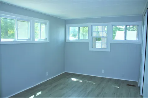 31 Centerwood Drive Concord NH 03301
