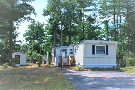 31 Centerwood Drive Concord NH 03301