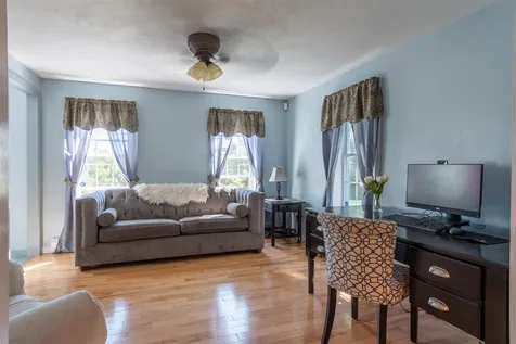 23 Cheney Lane Danville NH 03819
