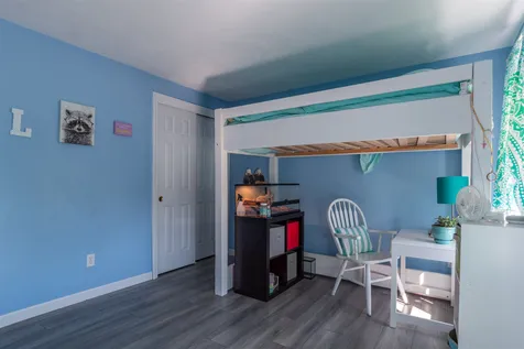 23 Cheney Lane Danville NH 03819