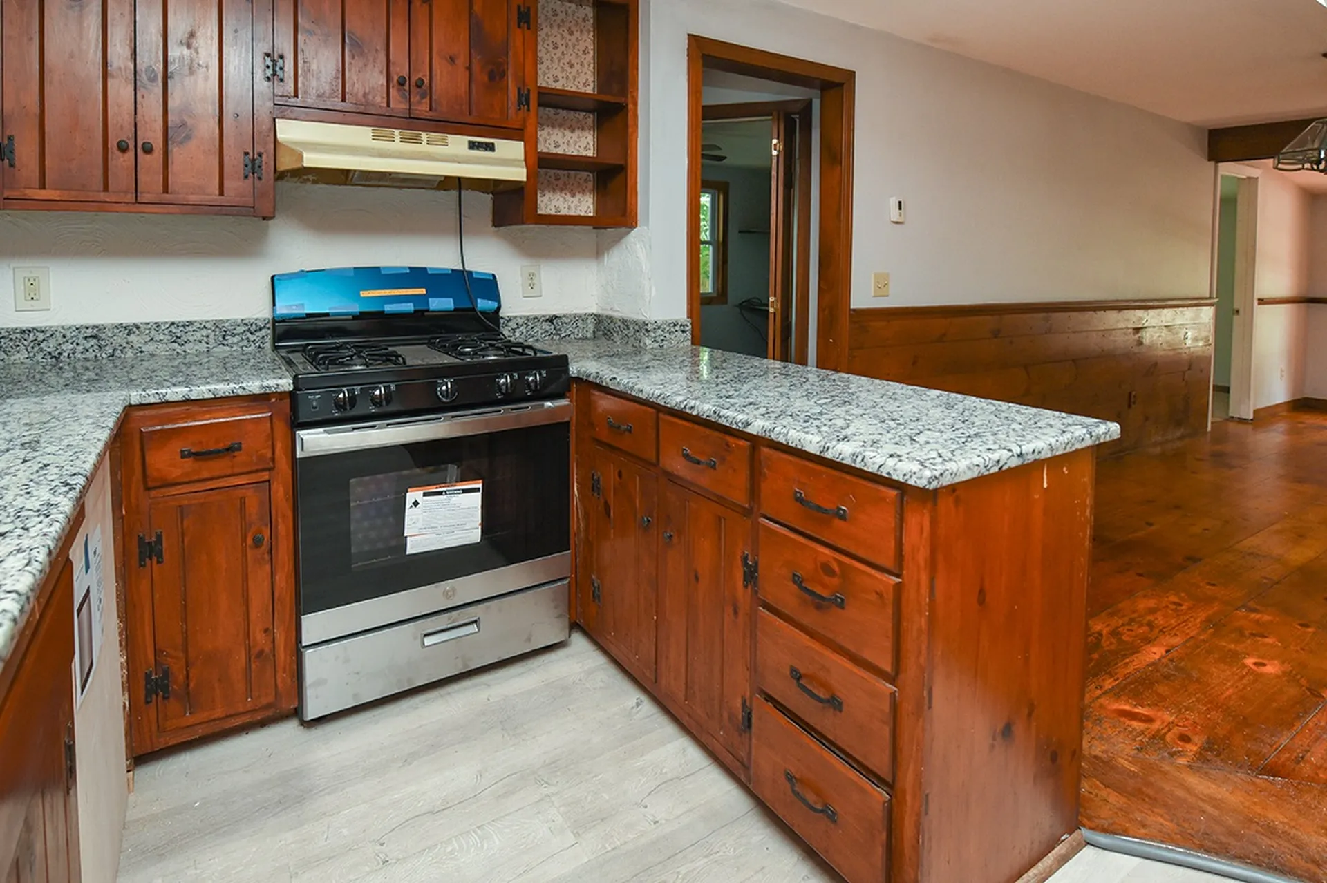 5 Lakeview Avenue Sandown NH 03873