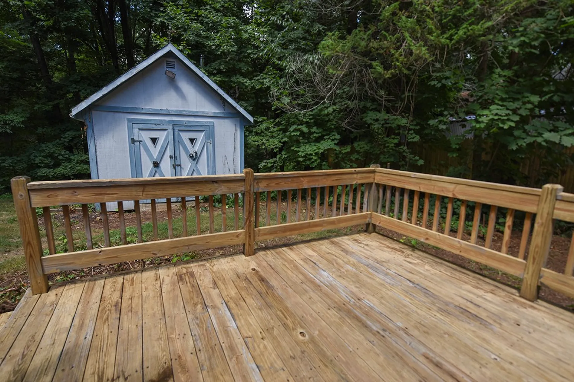 5 Lakeview Avenue Sandown NH 03873