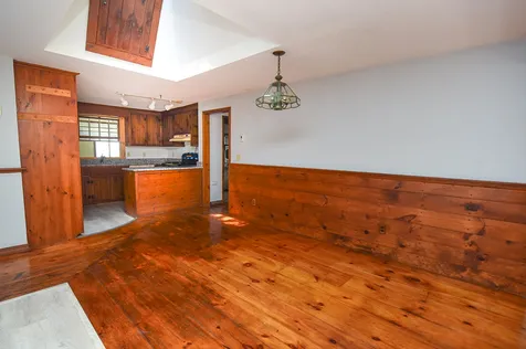 5 Lakeview Avenue Sandown NH 03873