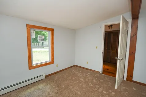 5 Lakeview Avenue Sandown NH 03873