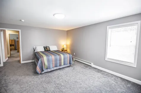 4 Judy Drive Londonderry NH 03053