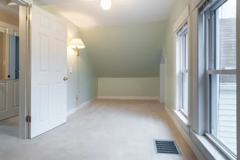 24 Riverside Court Laconia NH 03246