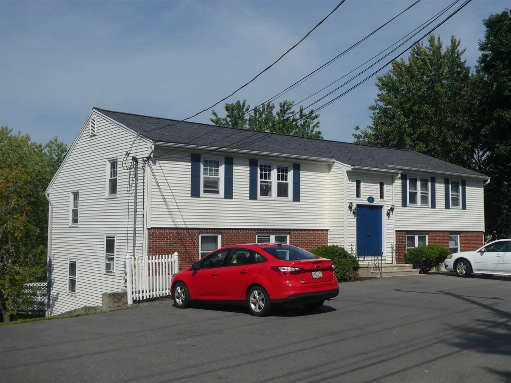 76-90 Franklin Street Derry NH 03038