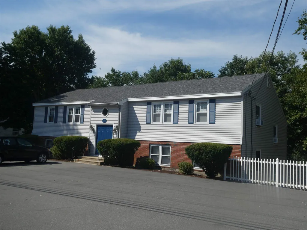 76-90 Franklin Street Derry NH 03038