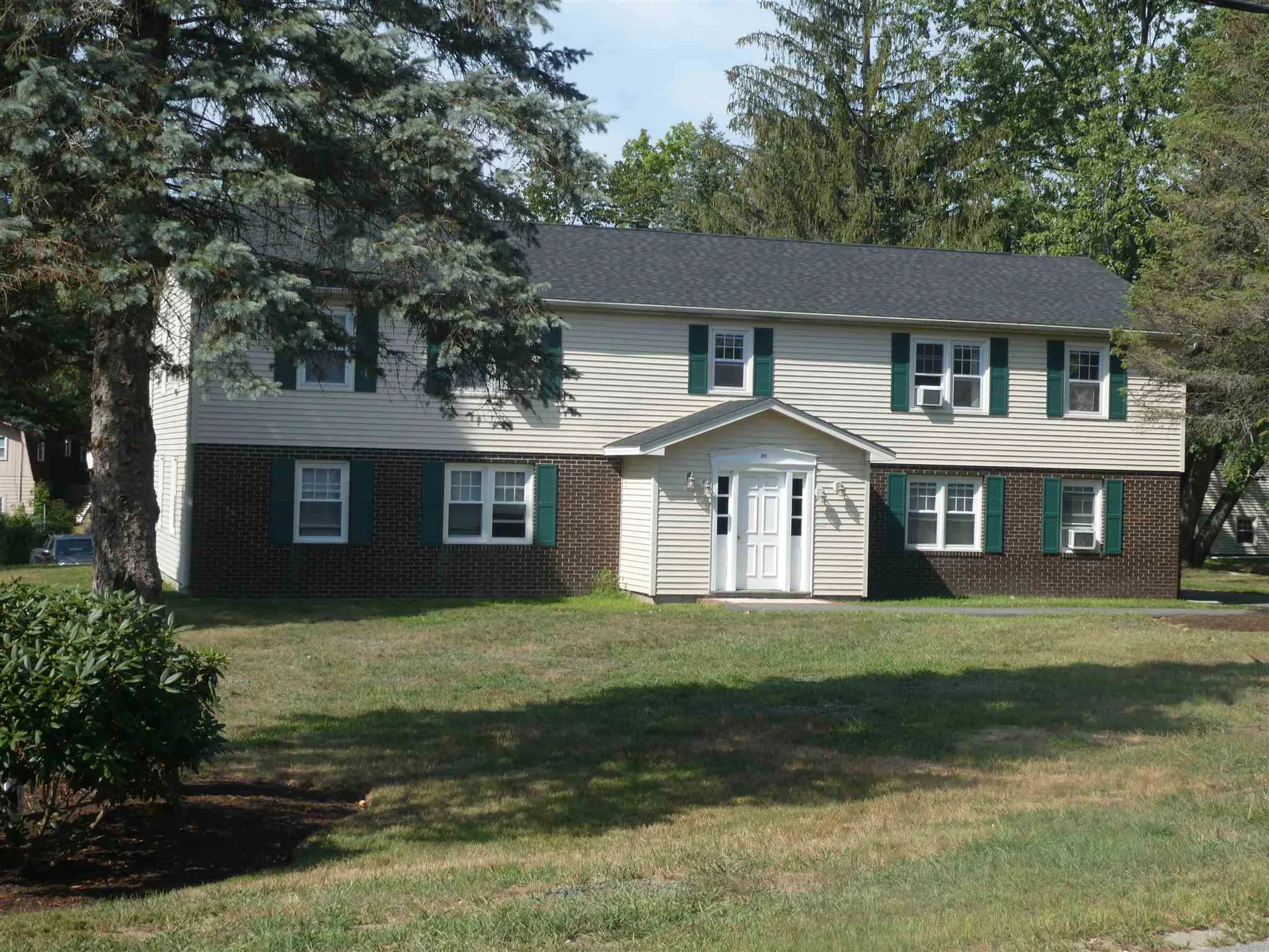 76-90 Franklin Street Derry NH 03038