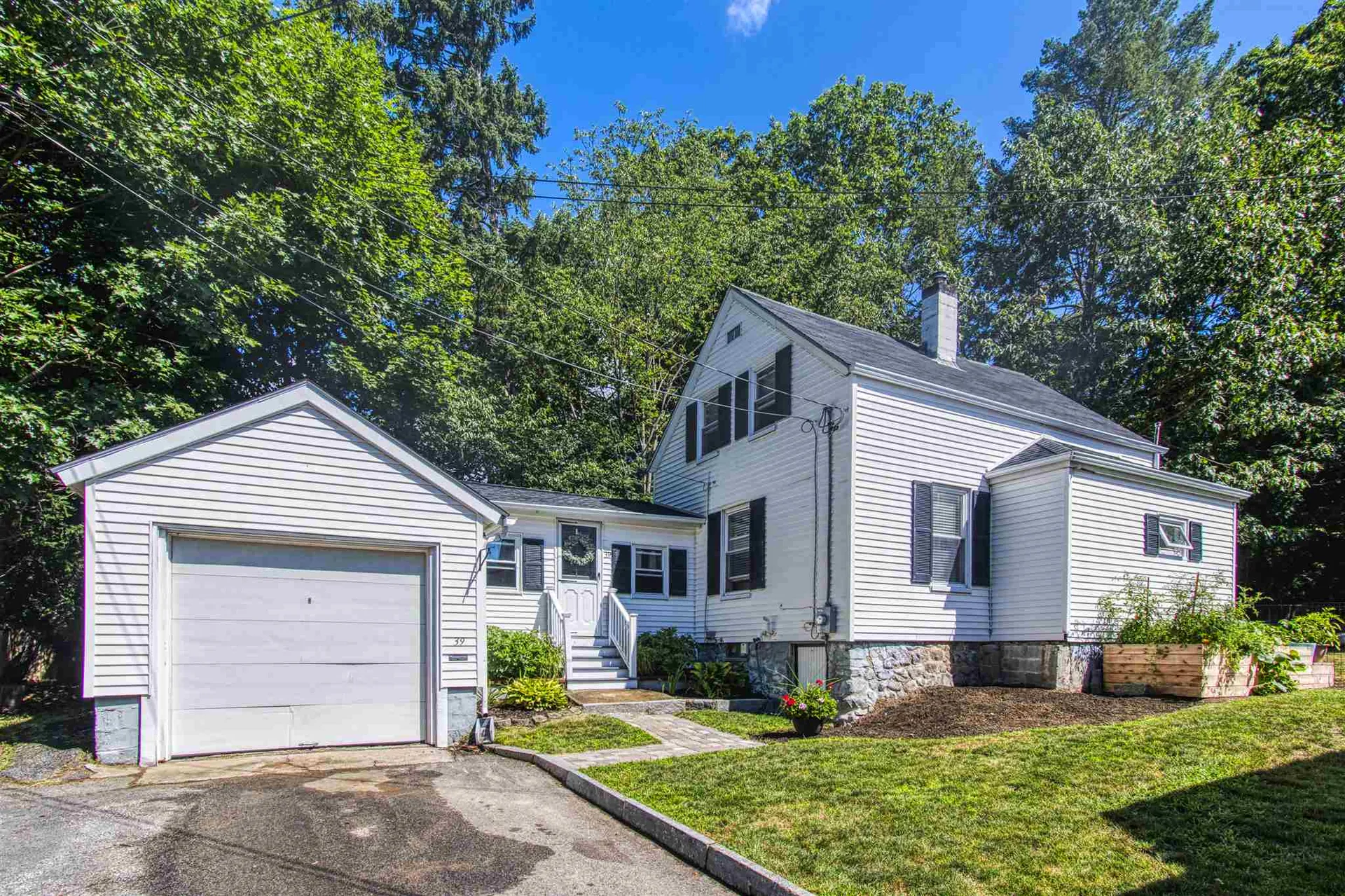 39 Aldrich Court Portsmouth NH 03801