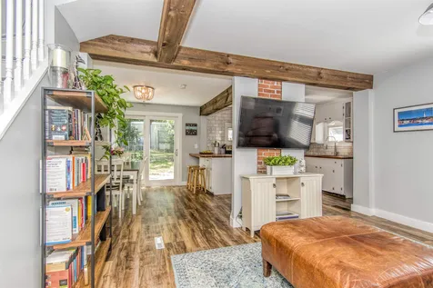 39 Aldrich Court Portsmouth NH 03801