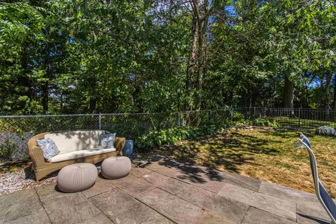 39 Aldrich Court Portsmouth NH 03801