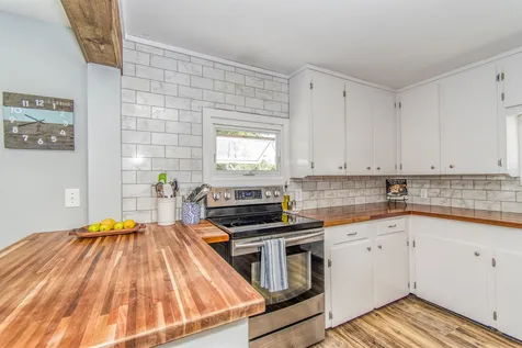 39 Aldrich Court Portsmouth NH 03801