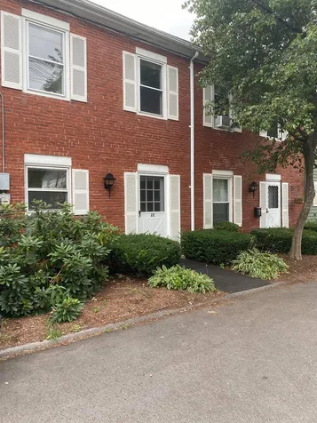 22 South Street Exeter NH 03833