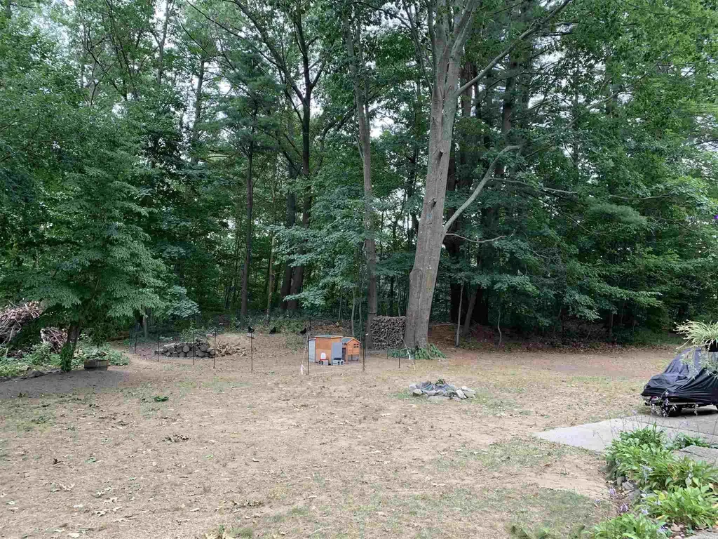94 Old Post Road Kittery ME 03904