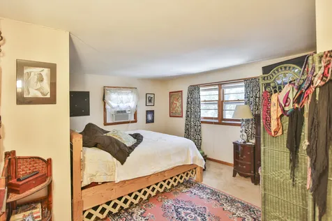 94 Old Post Road Kittery ME 03904
