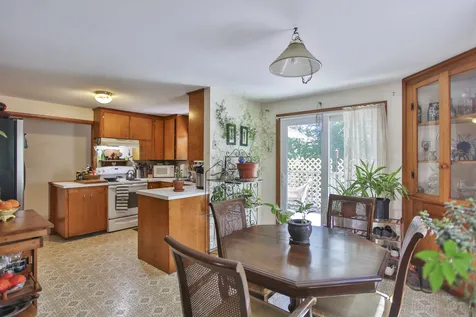 94 Old Post Road Kittery ME 03904