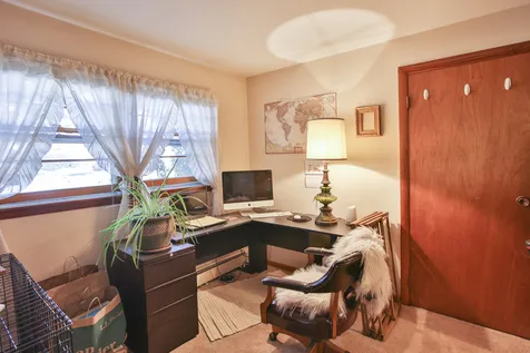 94 Old Post Road Kittery ME 03904