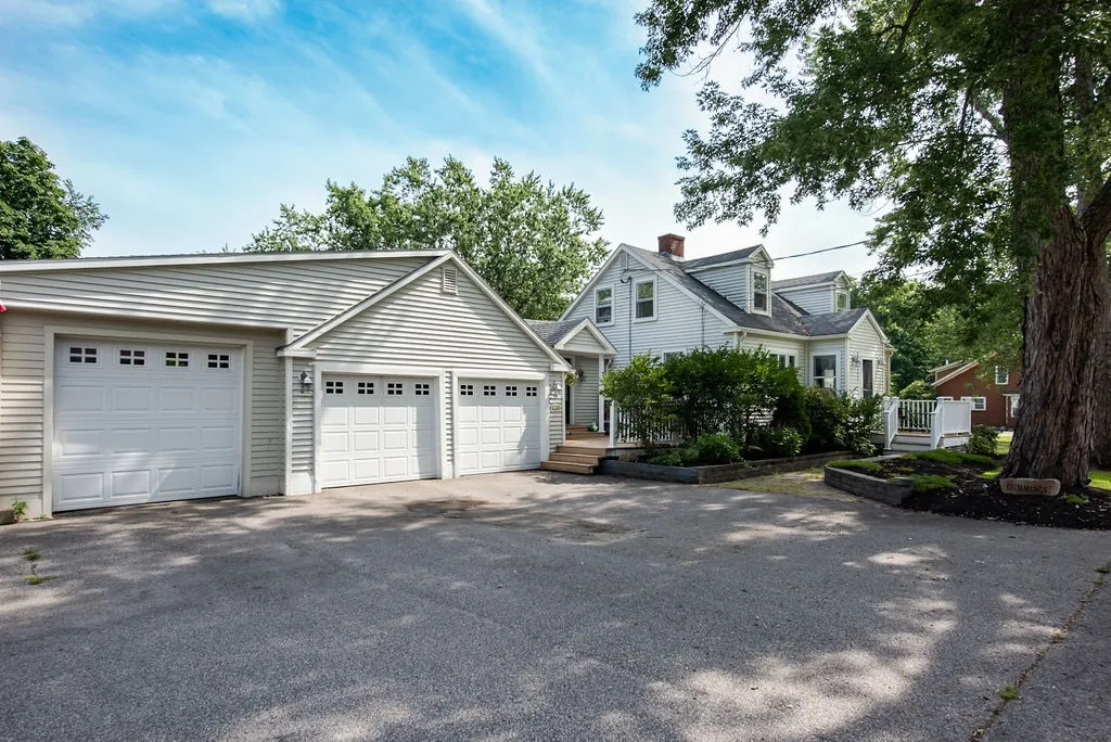 7 Park Street Eliot ME 03903