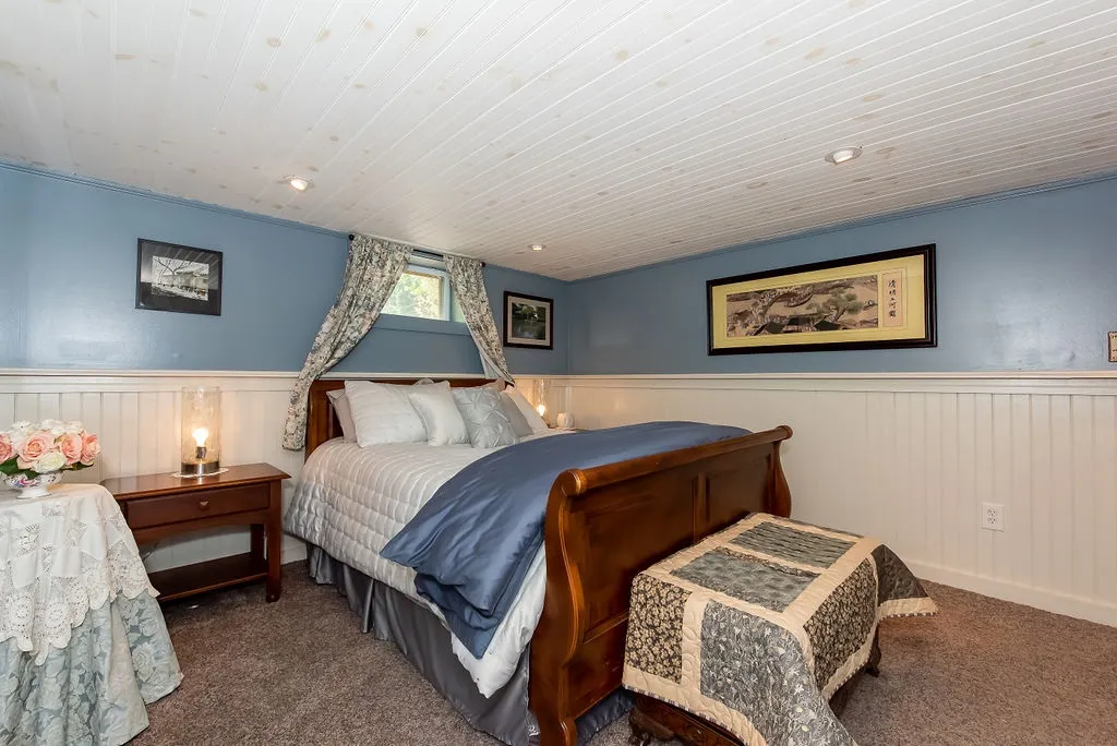 7 Park Street Eliot ME 03903