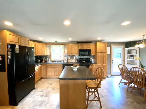 122 Elm Street Lancaster NH 03584
